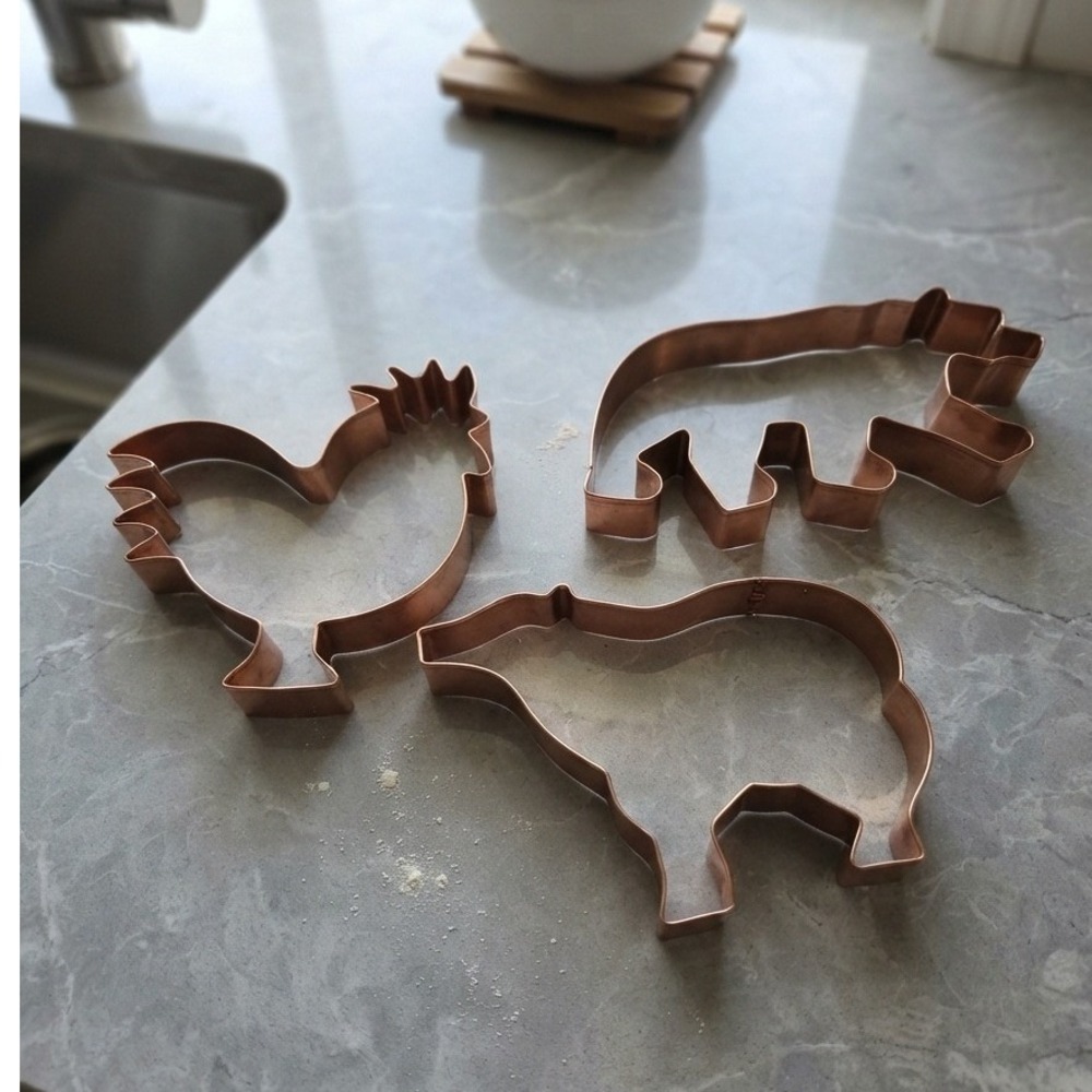 Vintage 90s Wilton Solid Copper Cookie Cutter 3 pc Set Rooster Bear Pig Farm